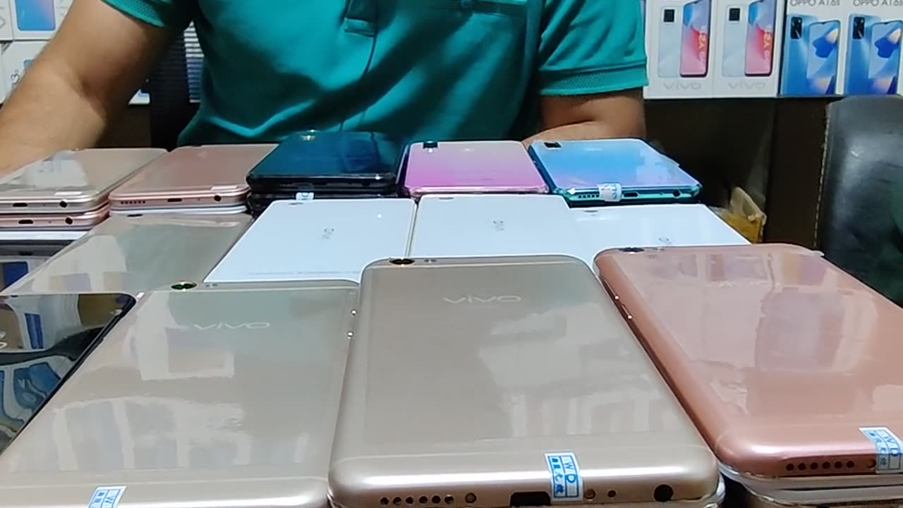 New stock available in classic mobile whollsale
