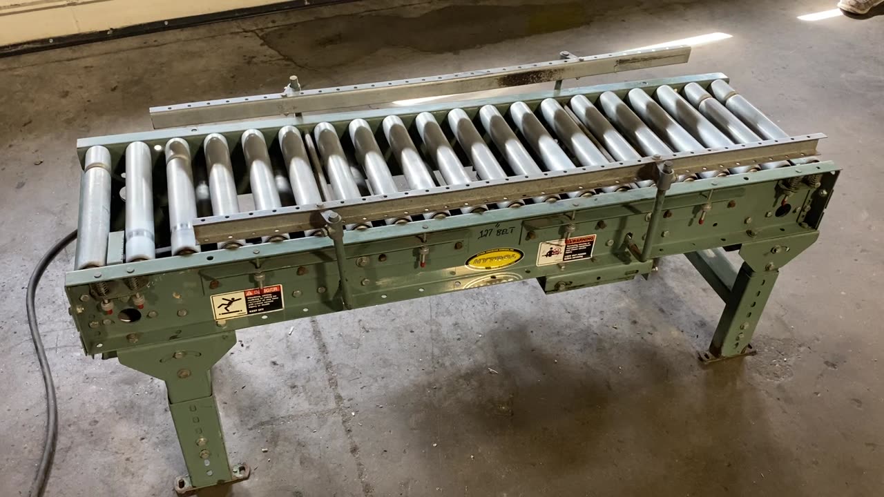Hytrol Case Conveyor S/N 374918