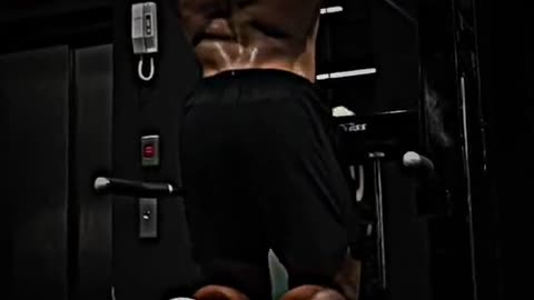 back workout in gym 💪🔥💯#gym #GymLife #Fitness #lover #viralvideo