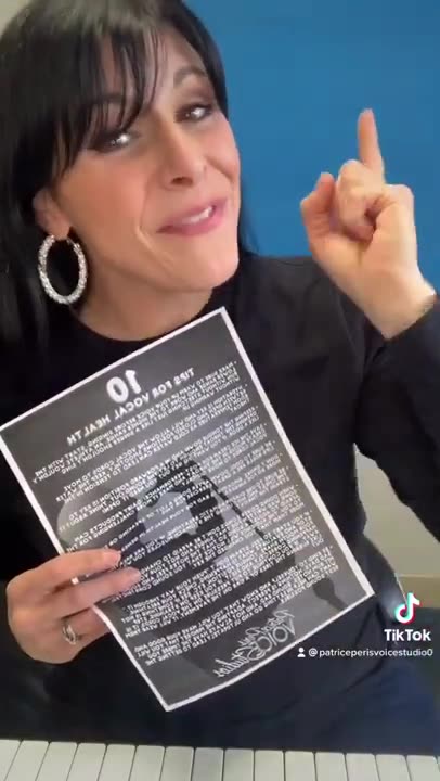 ​Unlock Your Vocal Potential: The Key to Vocal Health Starts with the Warm-Up!