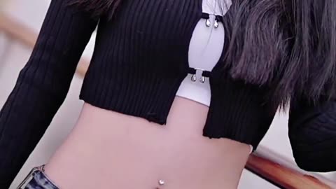 Beautiful Model#short #StreetFashion_2