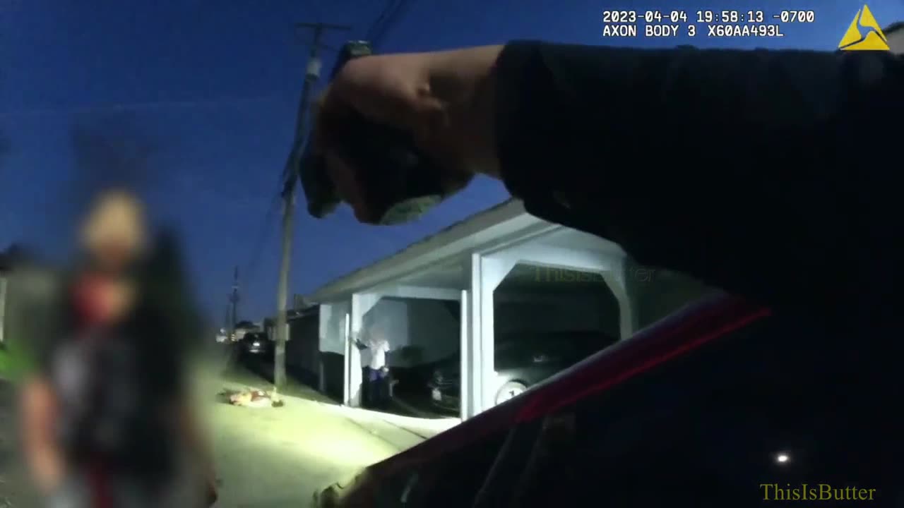 Body cam shows suspect being shot by Fresno police officer after shooting in alleyway