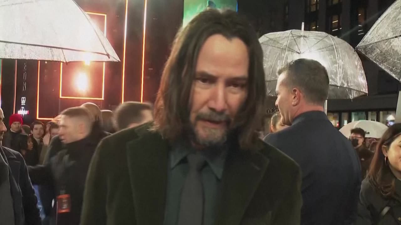 'John Wick: Chapter 4' actors Keanu Reeves and Ian McShane root for Ana de Armas at the Oscars