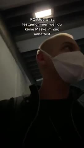 Festnahme - keine Maske im Zug