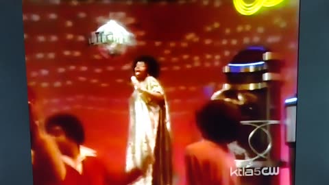 Gloria Gaynor 1979 I Will Survive (Soul Train)