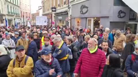 Première mobilisation d'un collectif des maires Résistants.