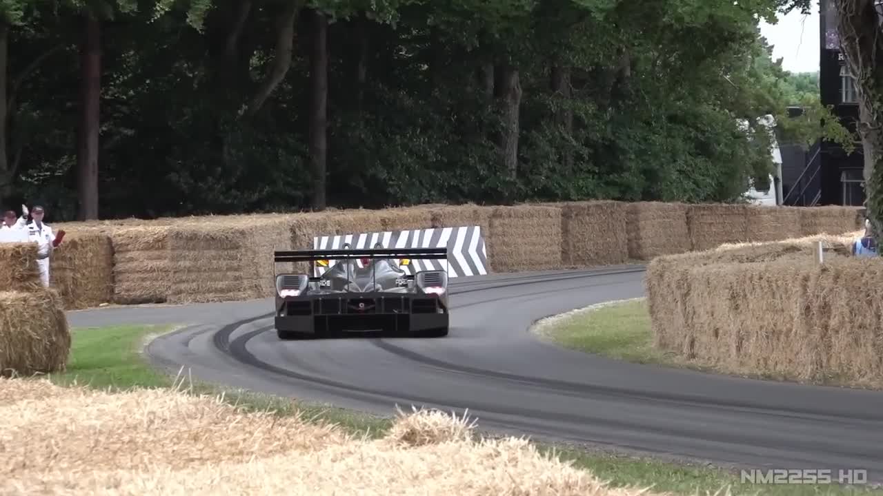 2022 Goodwood Festival of Speed BEST of Day 2 | Porsche's new 963 LMDh, Burnouts, F1s & More!