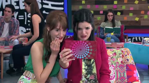 Capítulo 1 (Parte 3) - Mejores Escenas - Soy Luna_Cut