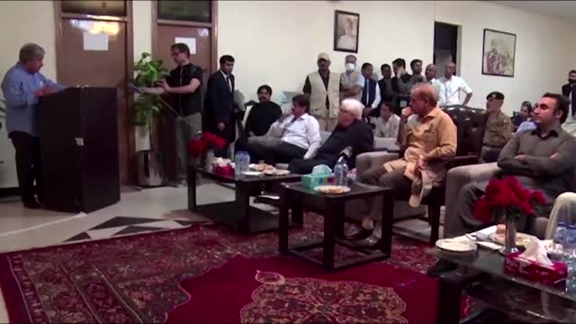 U.N. chief visits areas of floods in Pakistan