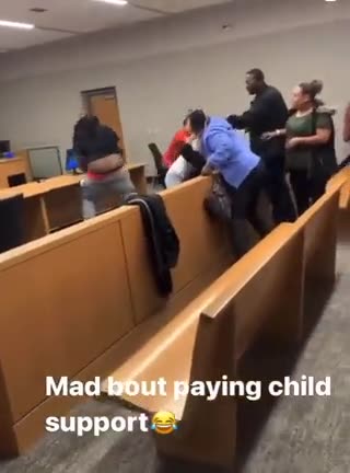 Huge fight in Family Court