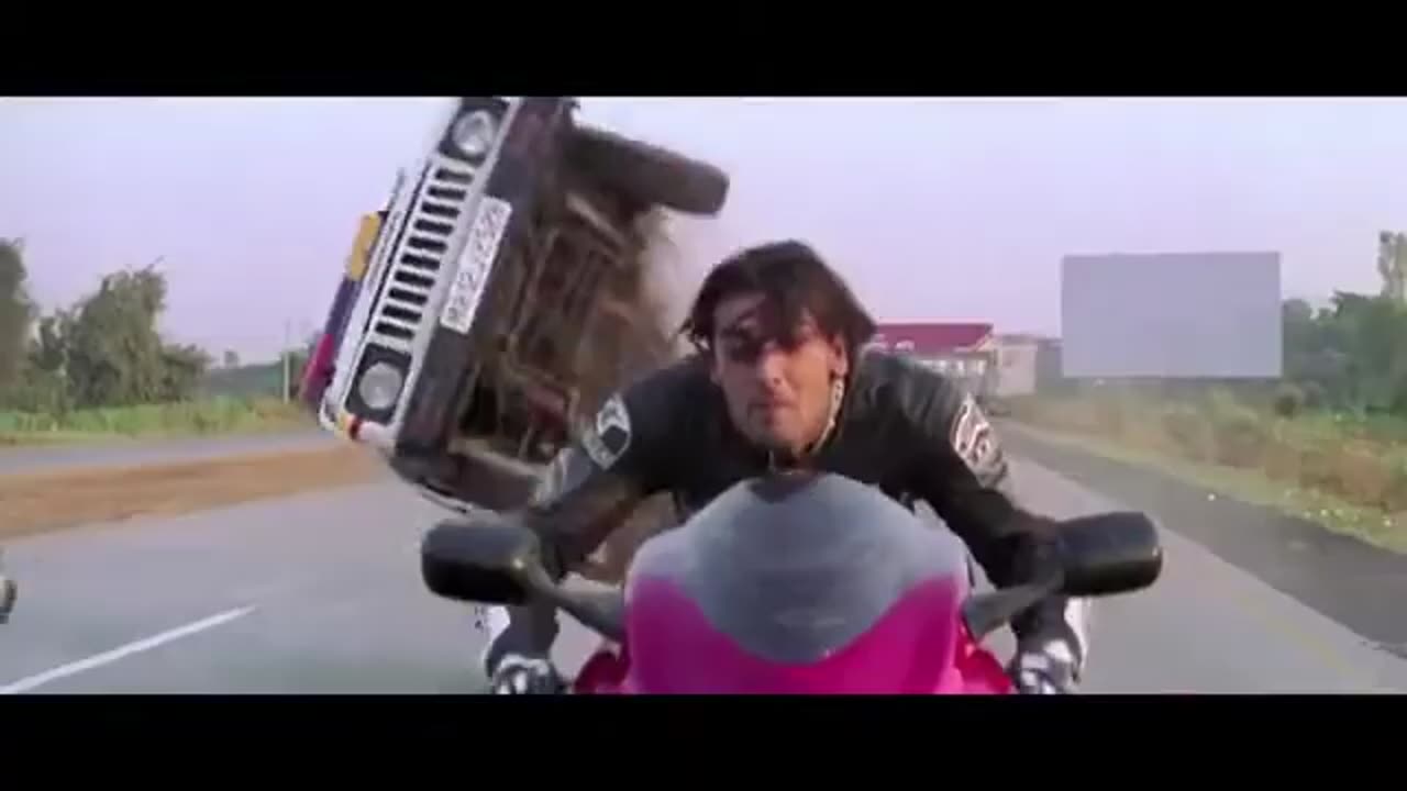 DHOOM MOVIE ACTION CLIP 👍 JOHN ABRAHAM ACTION CLIP DHOOM 🌹 ABHISHEK BACHCHAN ♥️ ALI ♥️ DHOOM