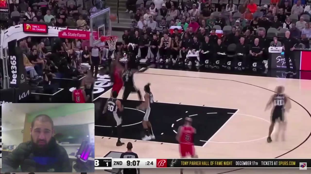 "GIVE WEMBY MORE COURT TIME" reacting to Spurs vs Bulls