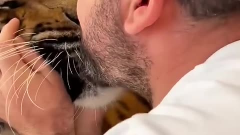 Man adopted a Tiger Cub