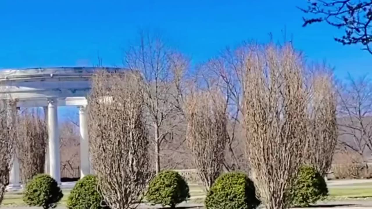 BEAUTIFUL GARDEN VIEW OF THE HUDSON