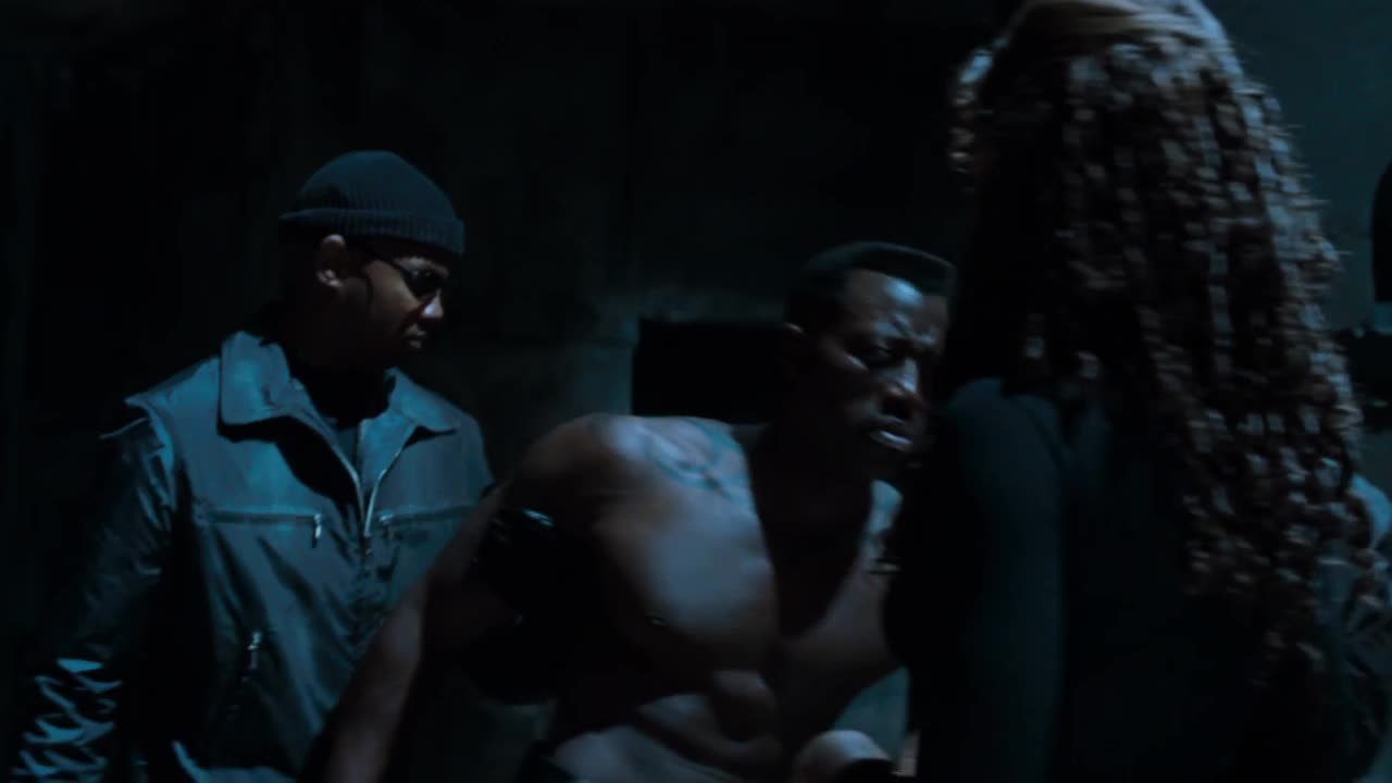 BLADE🩸1998🩸KAREN🩸MEETS🩸HER🩸EX-BOYFRIEND🩸CURTIS🩸AND🩸BLADE🩸GETS🩸PREPARED🩸FOR🩸DRAINAGE🩸BY🩸HIS🩸MOTHER🩸👀😎
