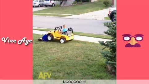 Try Not To Laugh Watching America's Funniest Home Videos Vine Age✔