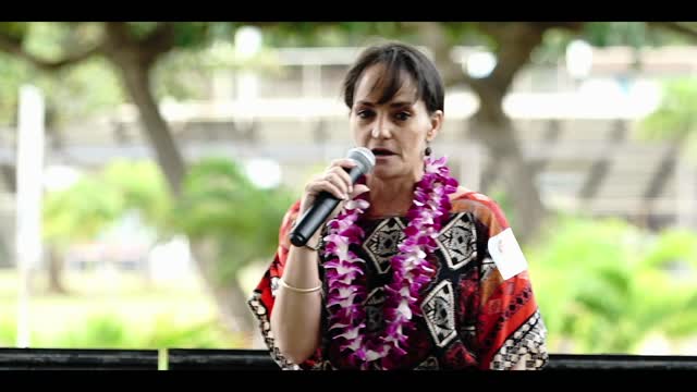 4 of 12 - Brett Sherwood and Lavana Lomma (For Our Rights) - Mandate Free Maui March and Rally