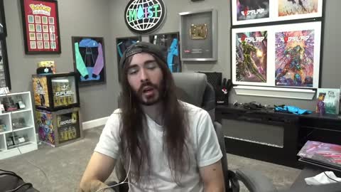 Streamer Gets Angry and Makes Horrible Apology Video
