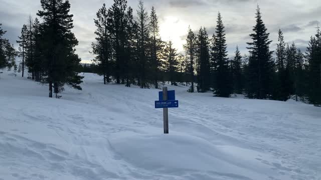 High Snow Levels – Potato Hill Sno-Park – Central Oregon – 4K