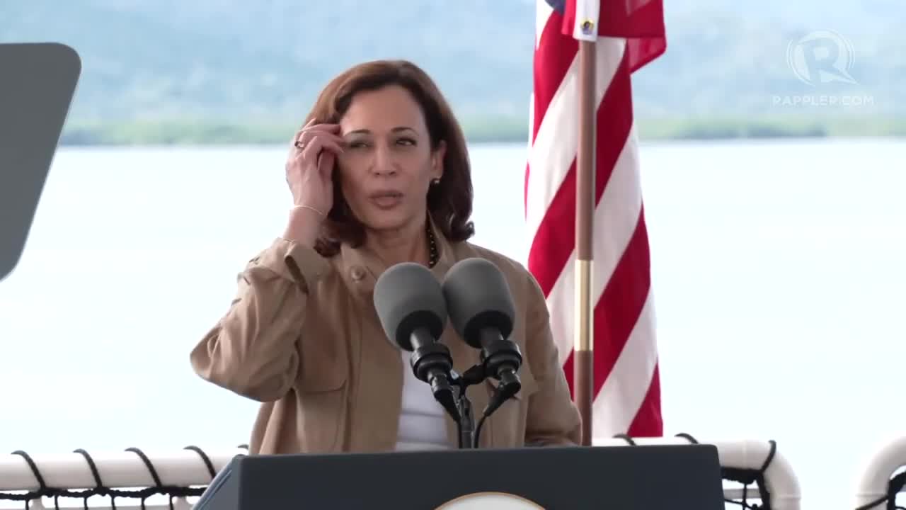 US VP Kamala Harris meets with Philippine