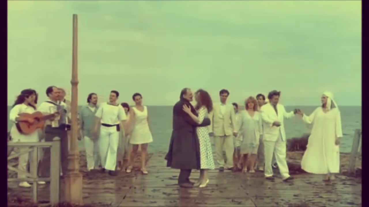 Eleni Karaindrou - By The Sea ( 1998 )