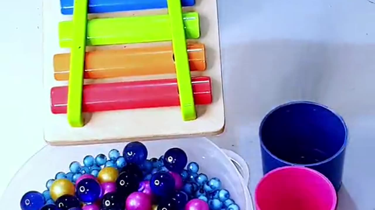 Sliding Balls video