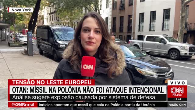 Diretor da CIA visita Kiev em meio a ataques russos | VISÃO CNN