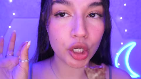 ASMR Yummy Sensitive Eating Sounds For Tingles (Mouth Sounds, Crunching, Chewing)