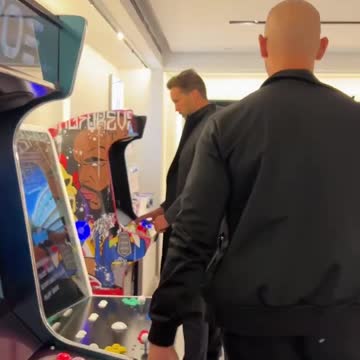 Tate Brothers Playing In London!😂