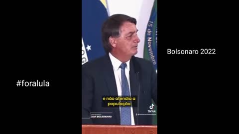 Bolsonaro, falando sobre pt , "escravo" cubano"😭💔