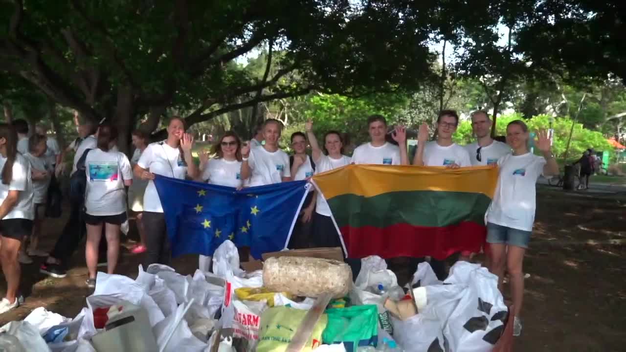 EU Beach CleanUp 2022 in Singapore