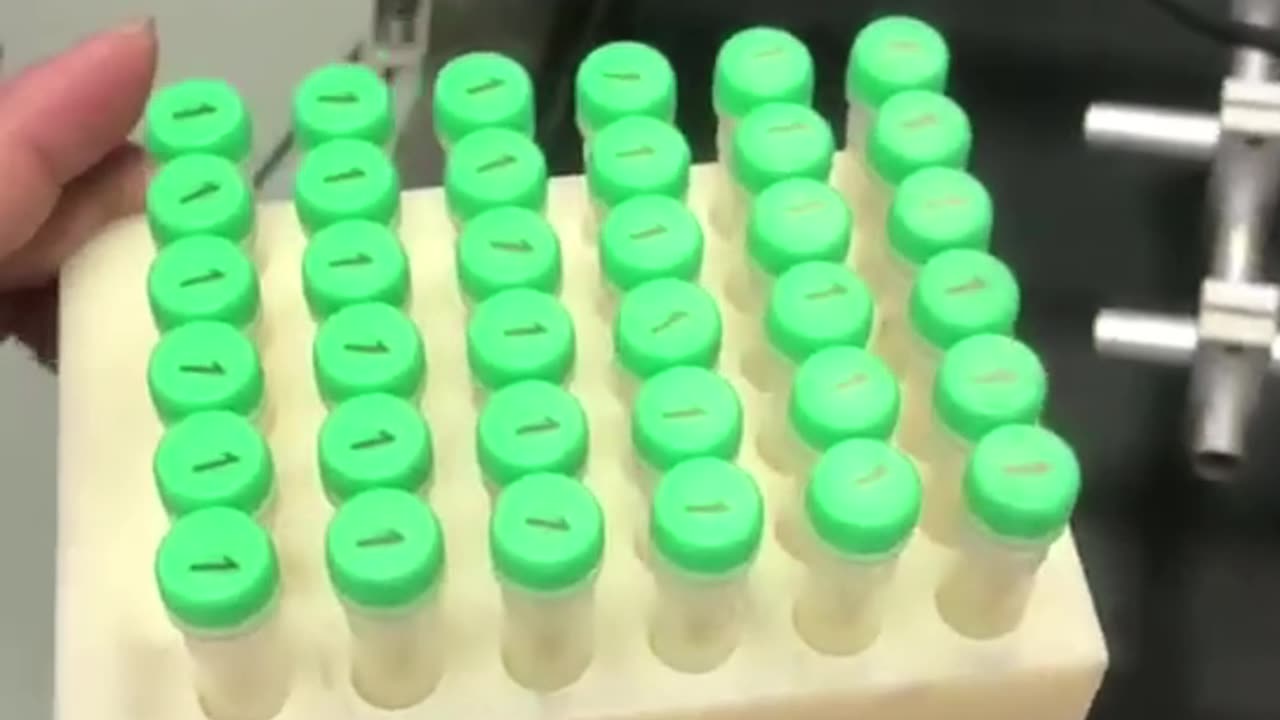 Printed with Precision: Transforming Small Plastic Tubes into Eye-Catching Art