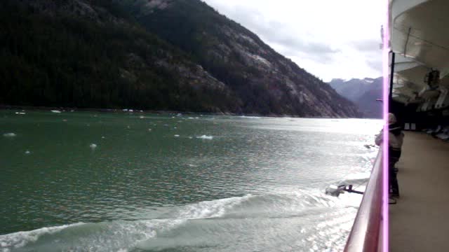 Waves from the ship