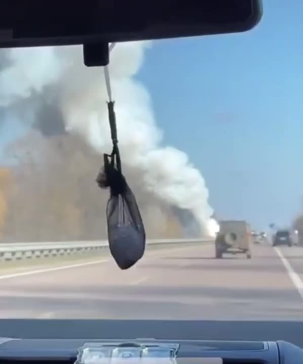 Incredible Footage Filmed By Ukrainian Civilians