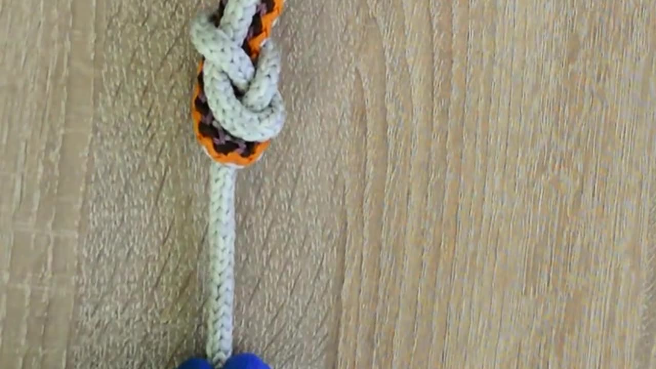 Tucked sheet bend