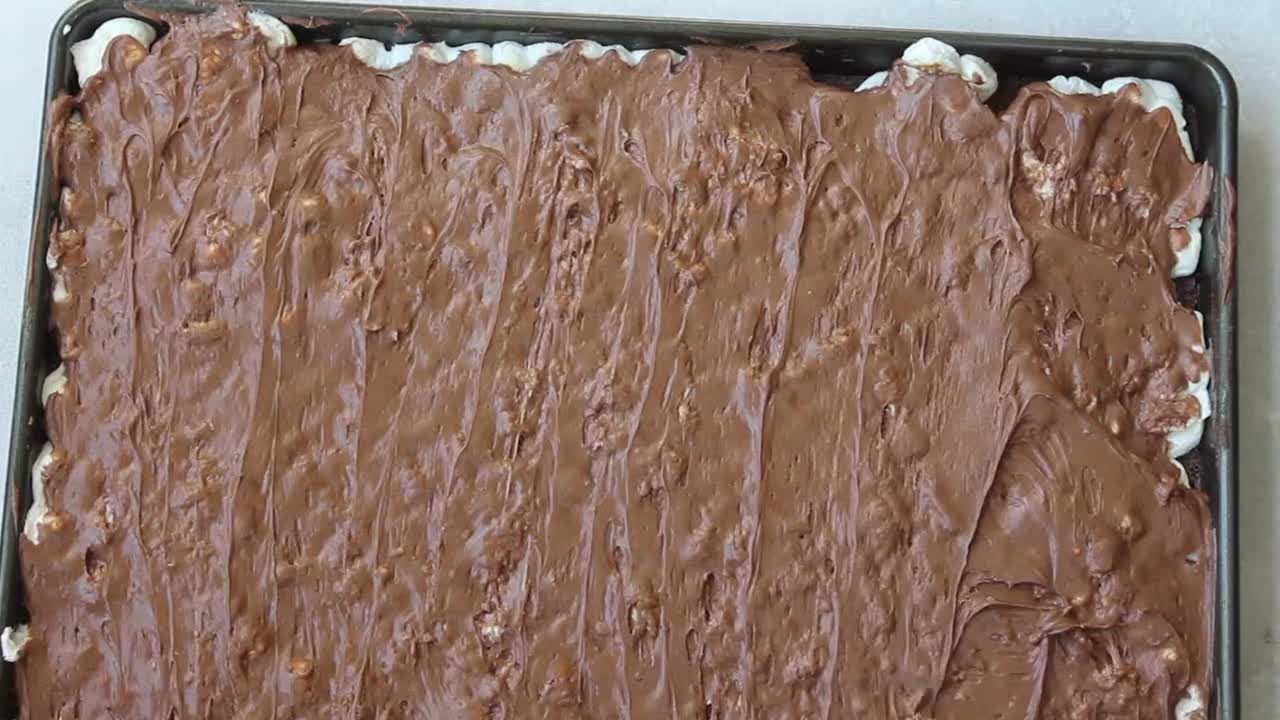 Mom’s Marshmallow Brownies