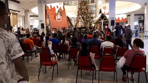 Orquestra do Exercito brasileiro no Teresina Shopping