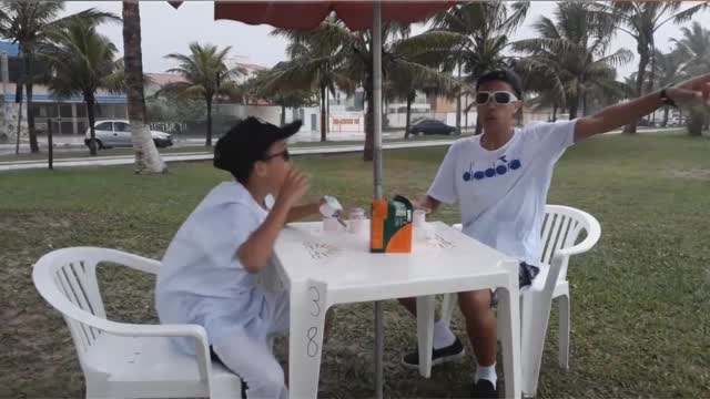 PARÒDIA - TROFÈU DO ANO - PARTE 1