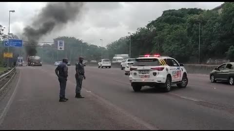 Truck alight on the N3