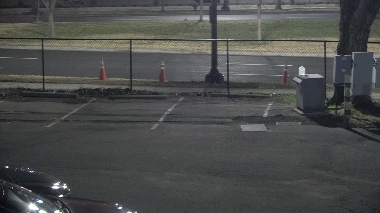 4402LOTS00Lot7Northeast_2021-01-06_20h17min25s407ms.mp4