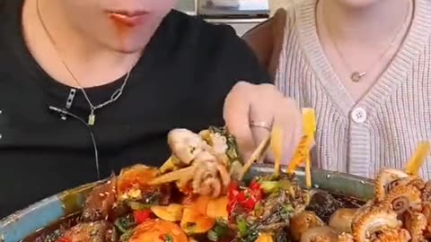 Food competition 😀😅😅😀😀😀