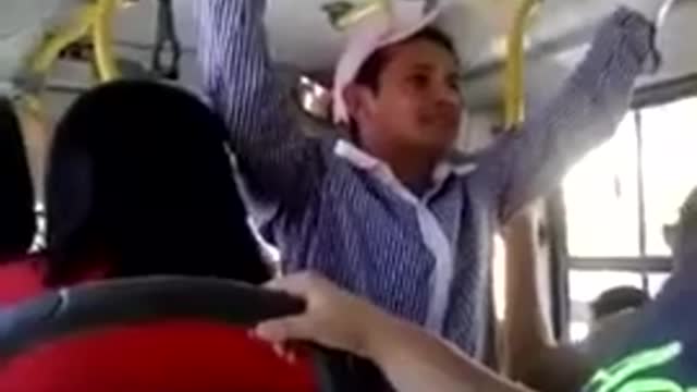 Comédia no ônibus