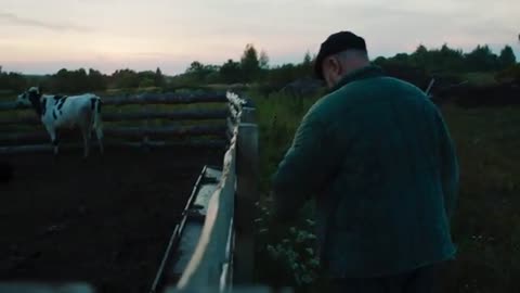 Russian Cyberpunk Farm-Русская кибер-деревня.