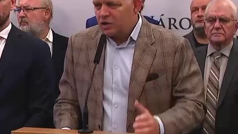 Robert Fico: Ak to inak nepôjde, na nelegálnu migráciu použijeme silu!