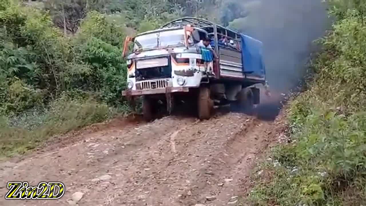 The Most Dangerous Roads In The World That Any Driver Dare Not To Drive, Bus& Truck Operator Skills