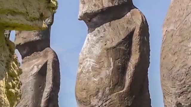 What's on top of the statue's head