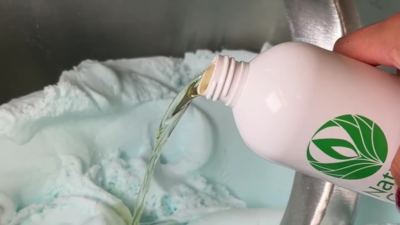 ASMR ><>>