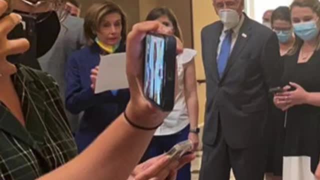 Rules are for everyone else right Nancy Pelosi de vil?