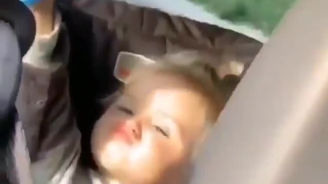 Very cute baby 🥰