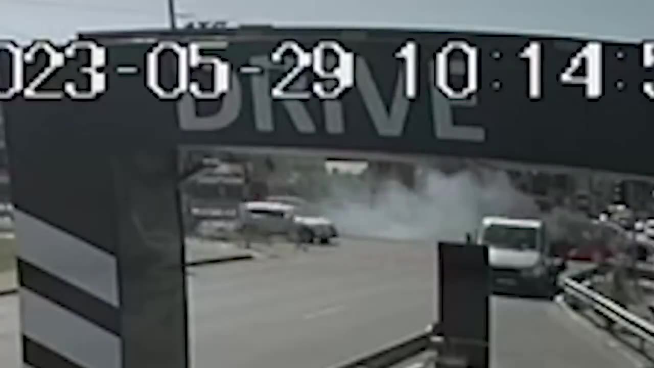 US Patriot missile misfires in Kiev and strikes a car on a city street